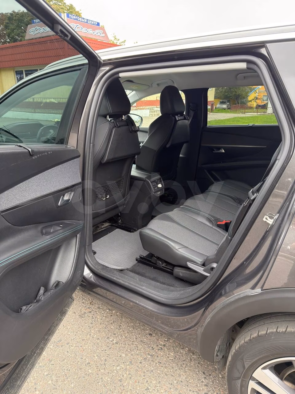 Peugeot 5008 фото 6