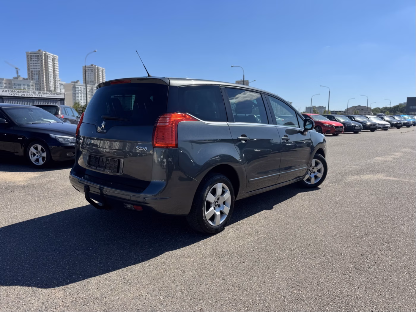 Peugeot 5008 фото 7