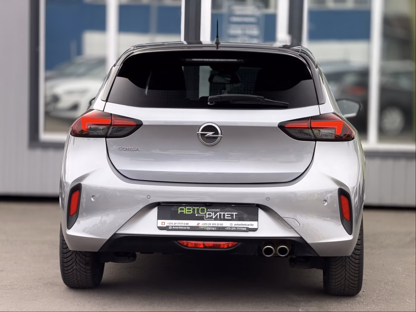 Opel Corsa фото 8