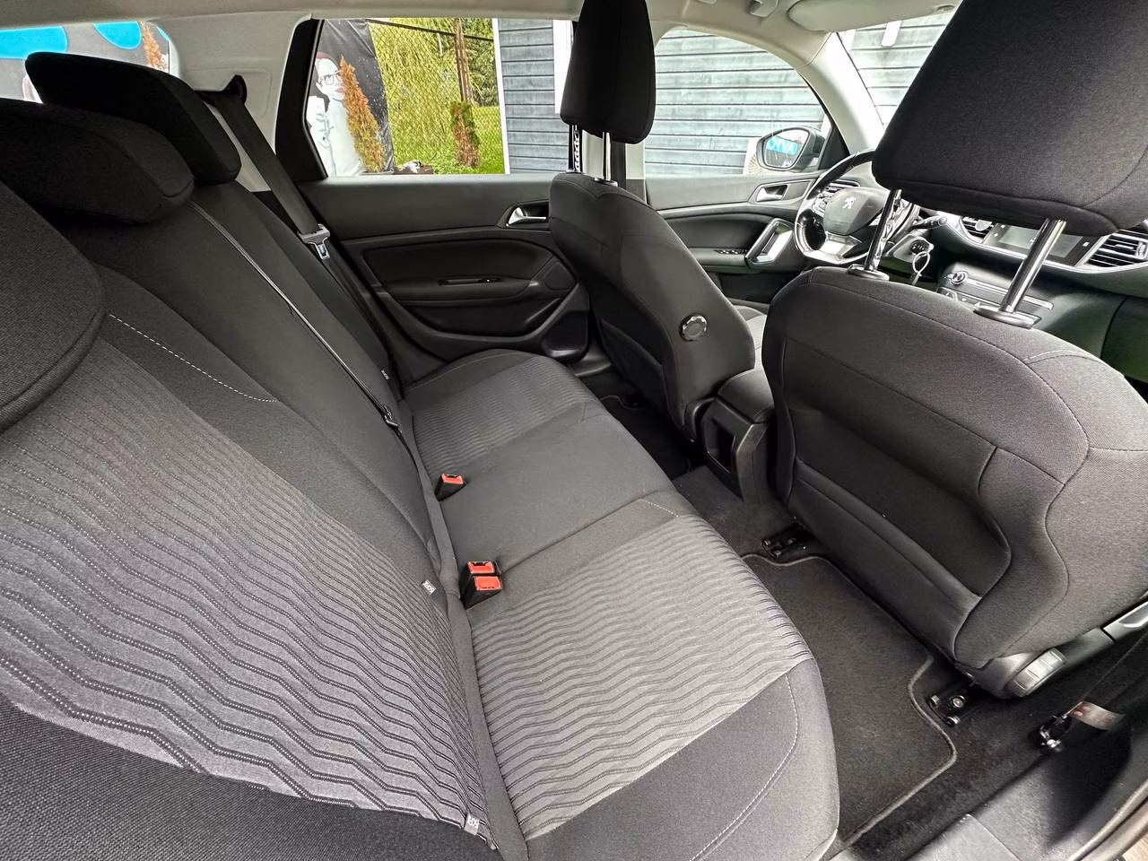 Peugeot 308 фото 12