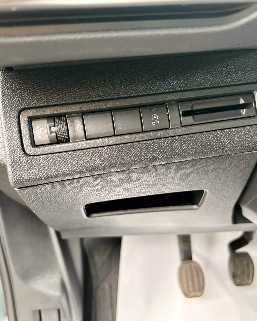 Peugeot 5008 фото 19