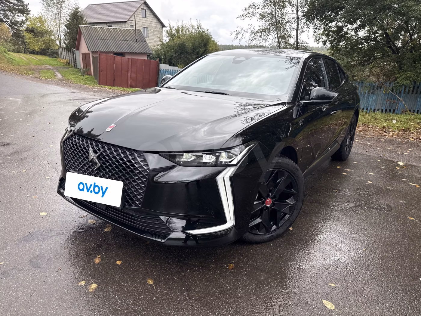 DS 4