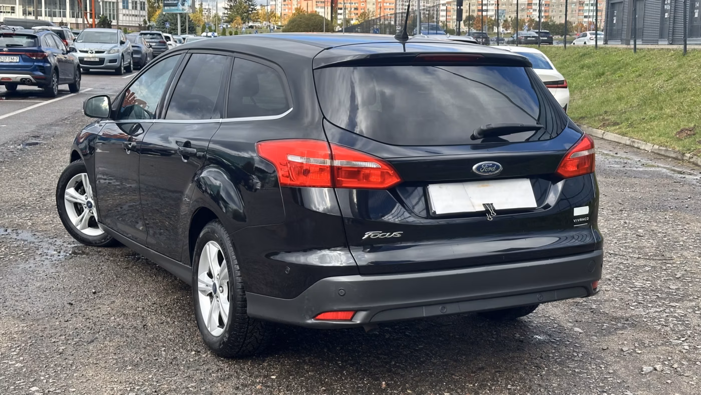 Ford Focus фото 9