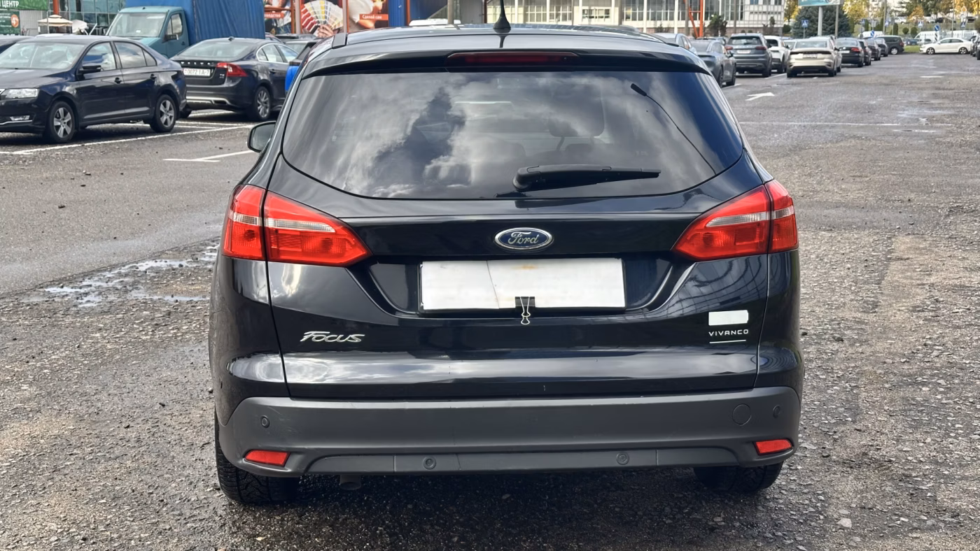 Ford Focus фото 12