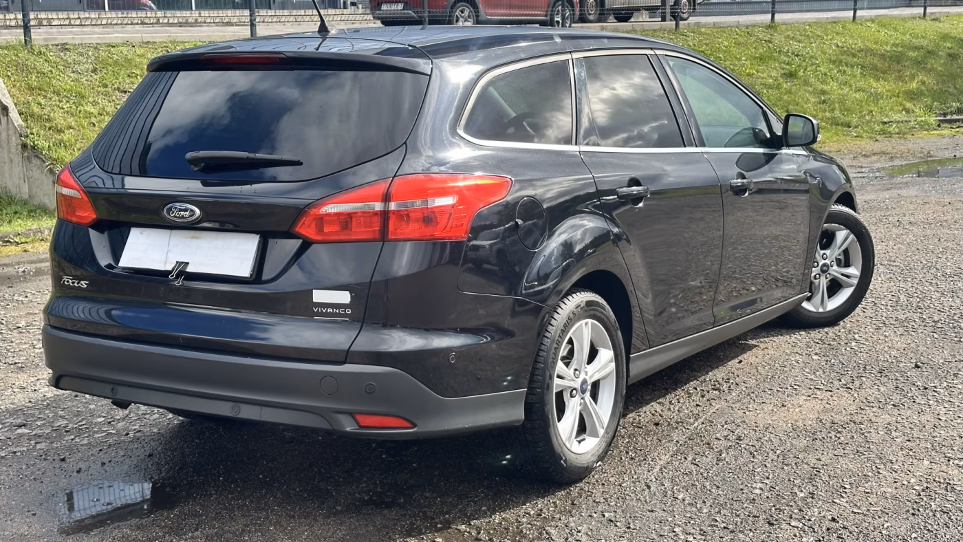 Ford Focus фото 15