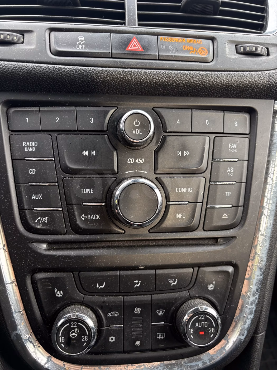 Opel Mokka фото 7