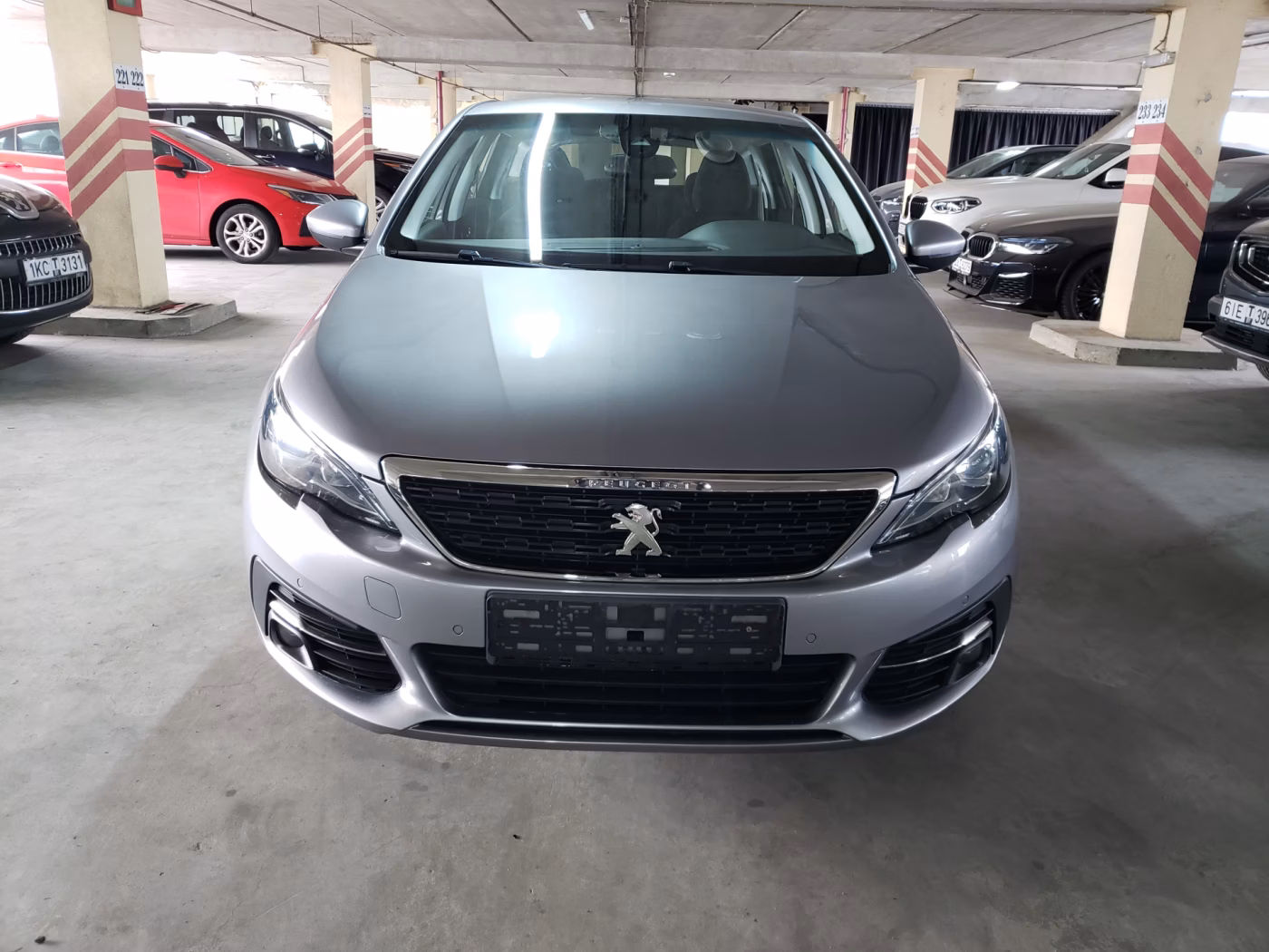 Peugeot 308 фото 2