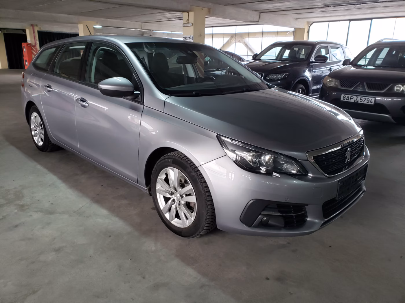 Peugeot 308 фото 3