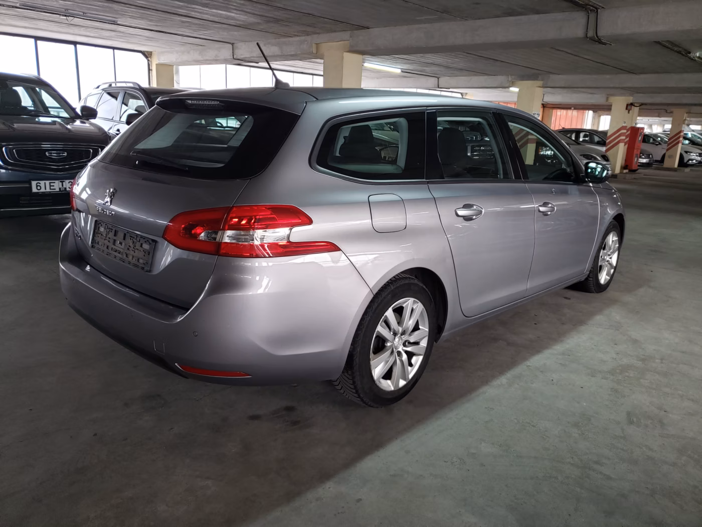 Peugeot 308 фото 5