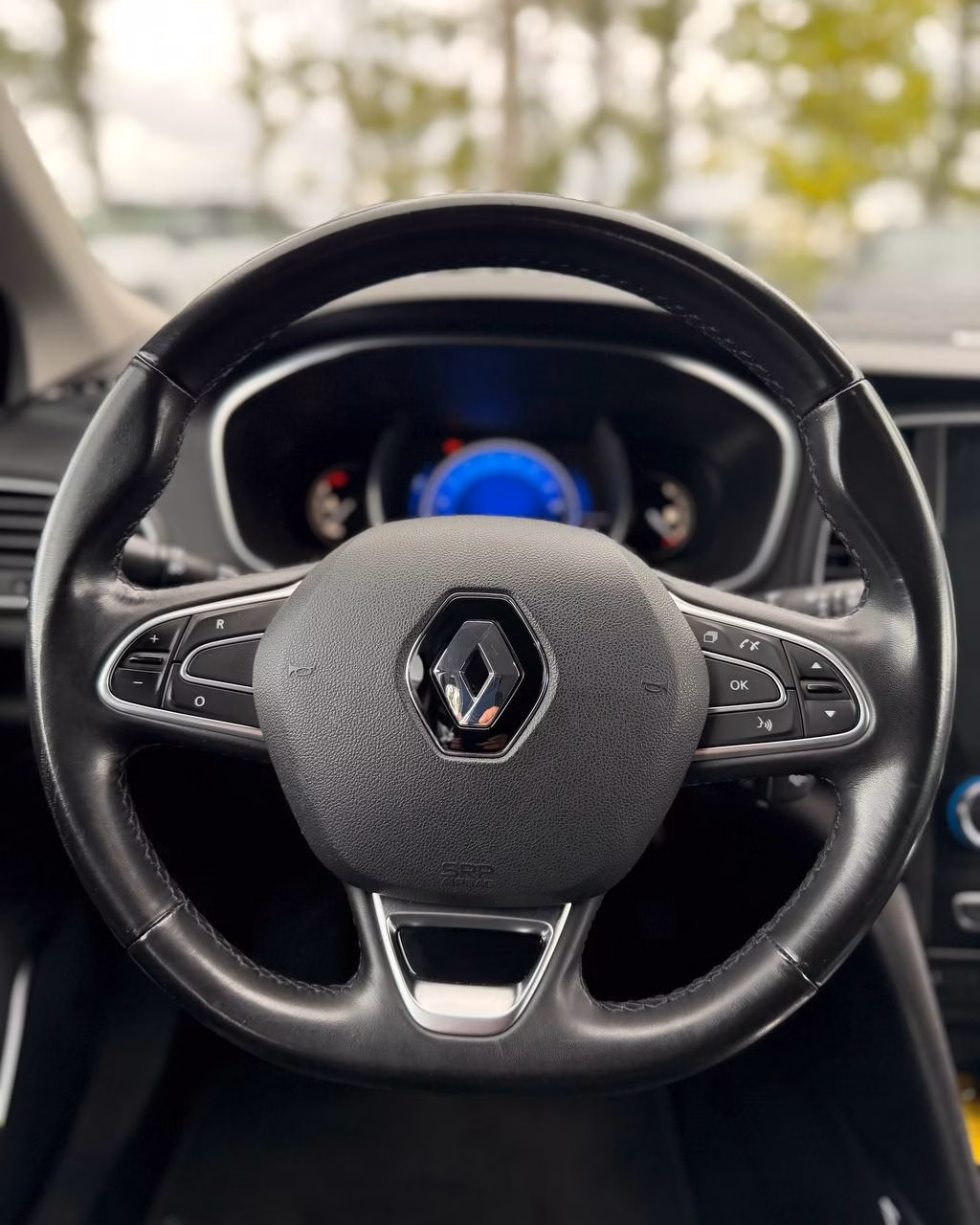 Renault Megane фото 18
