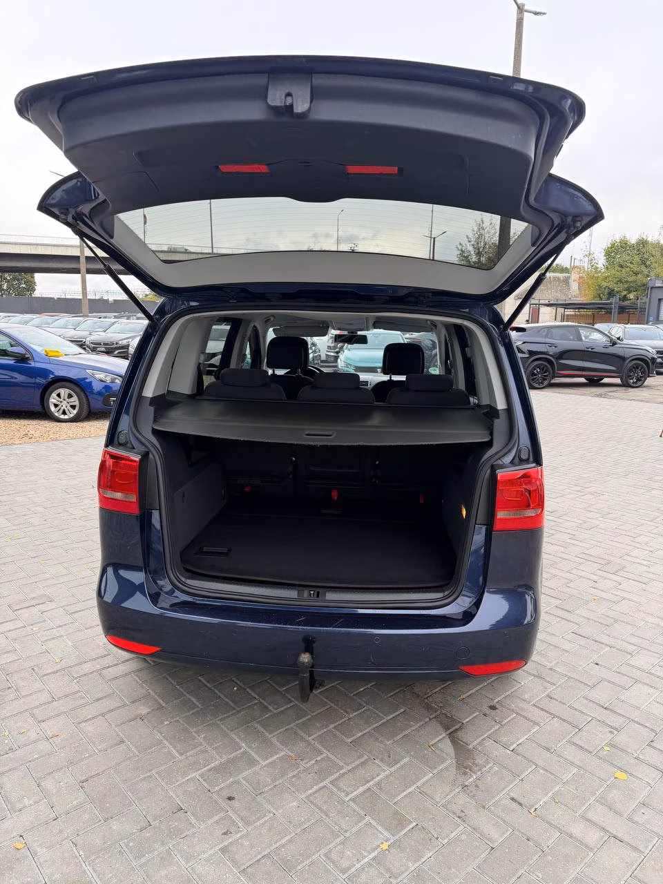 Volkswagen Touran фото 16