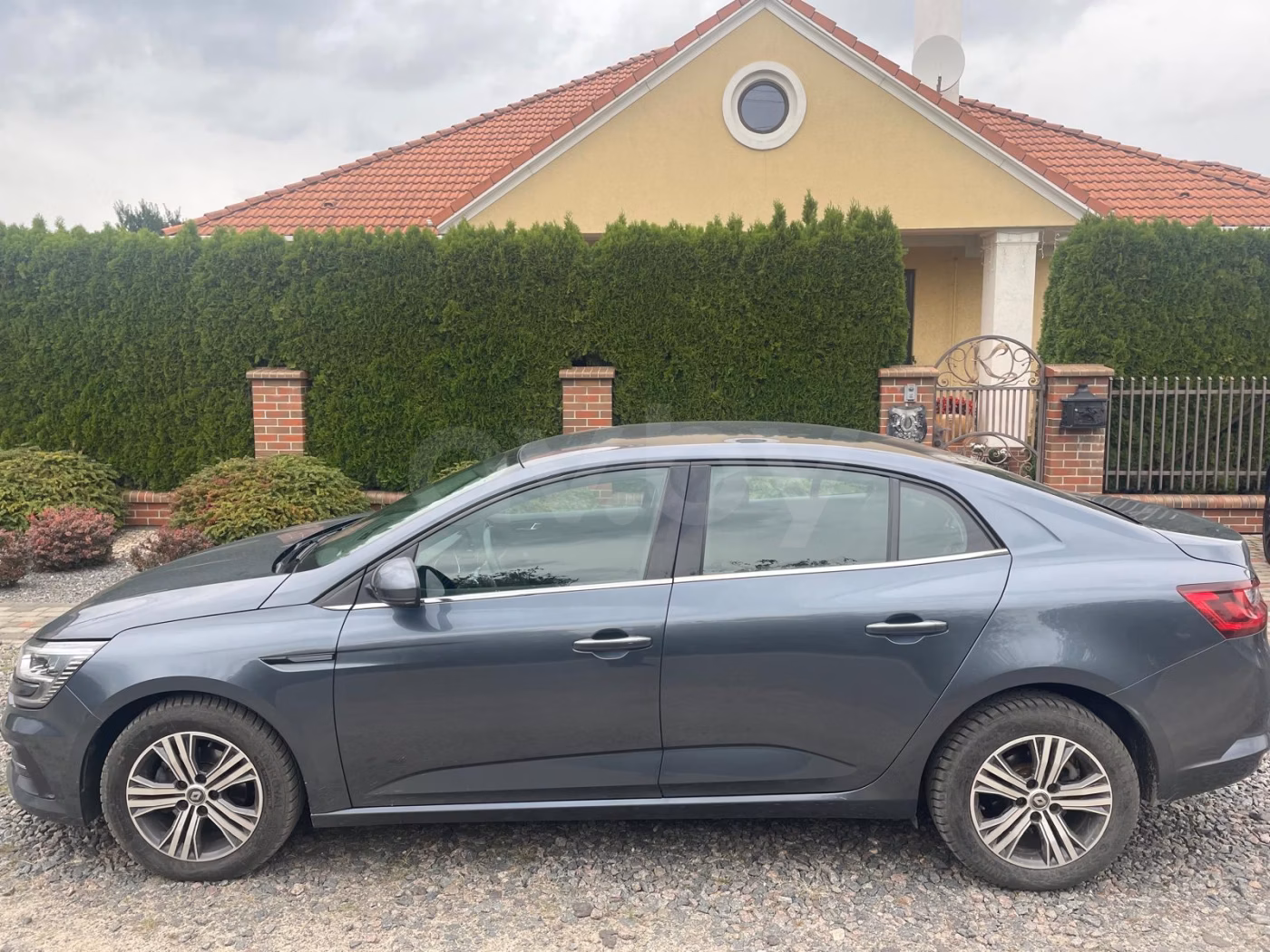 Renault Megane фото 3