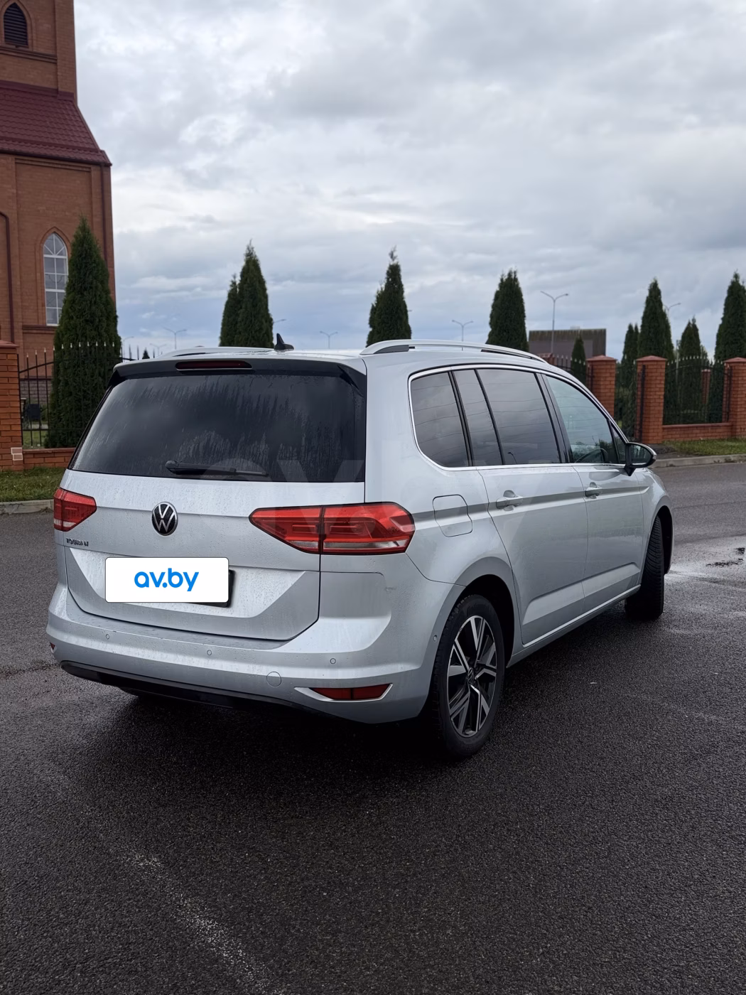 Volkswagen Touran фото 4