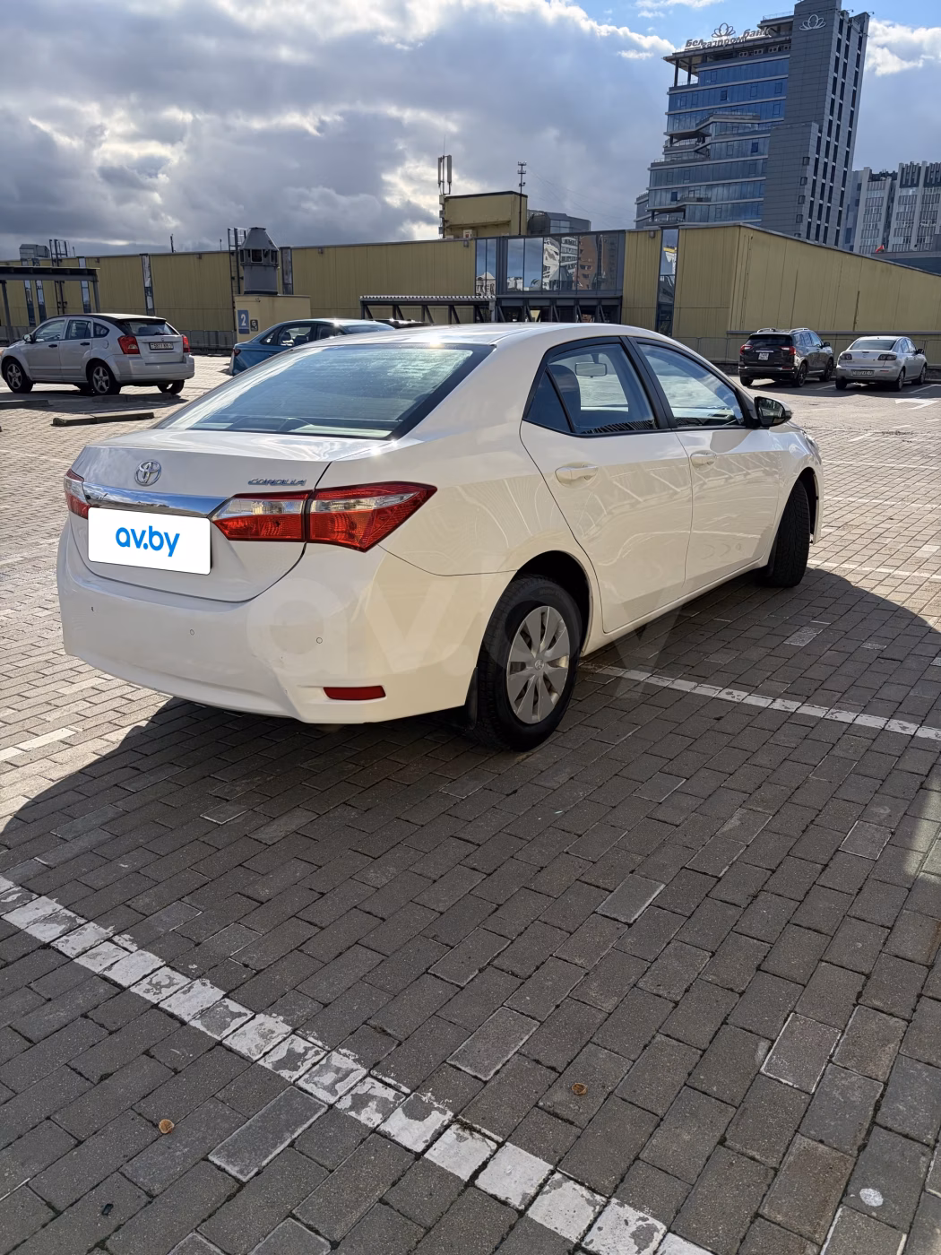 Toyota Corolla фото 4