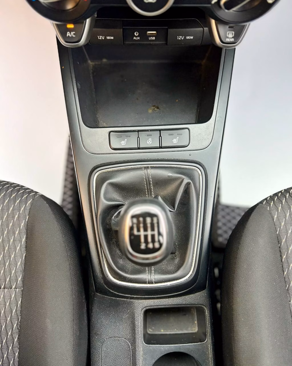 Kia Rio фото 17