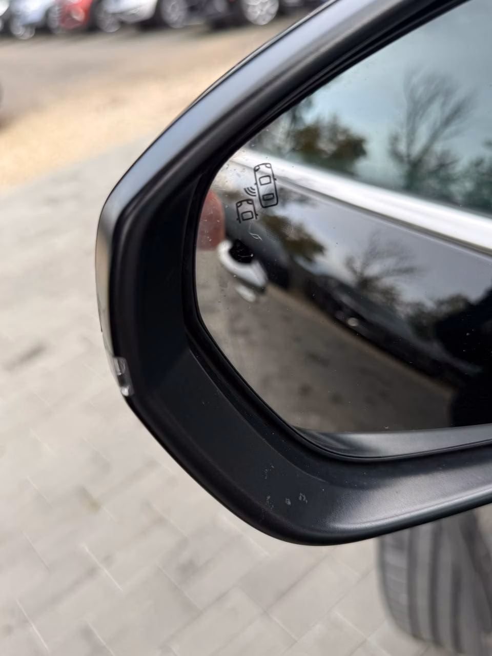 Peugeot 5008 фото 16