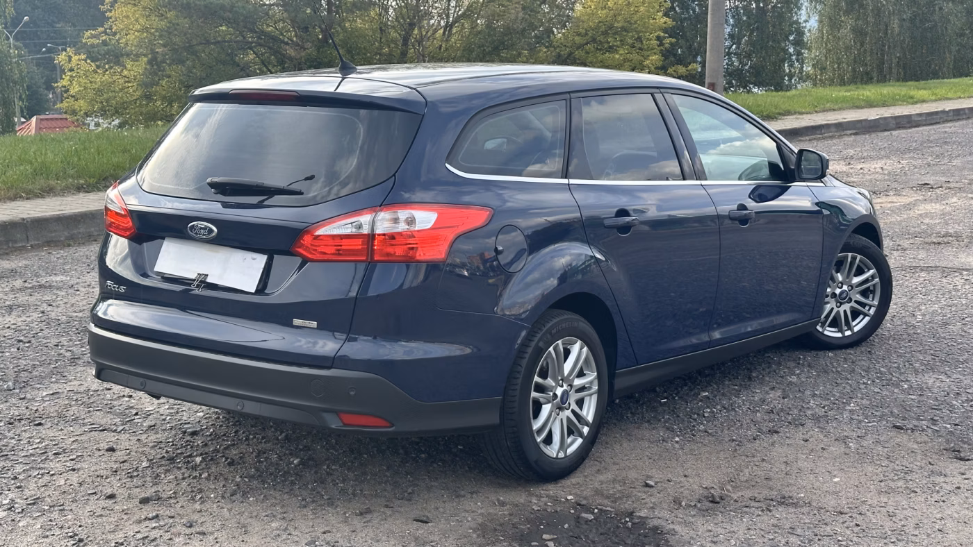 Ford Focus фото 9
