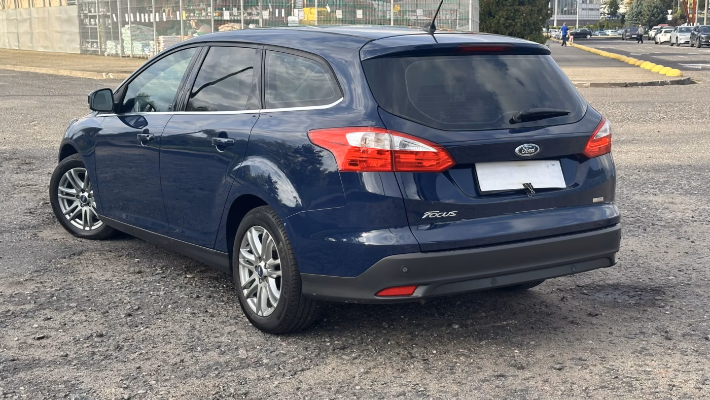 Ford Focus фото 11