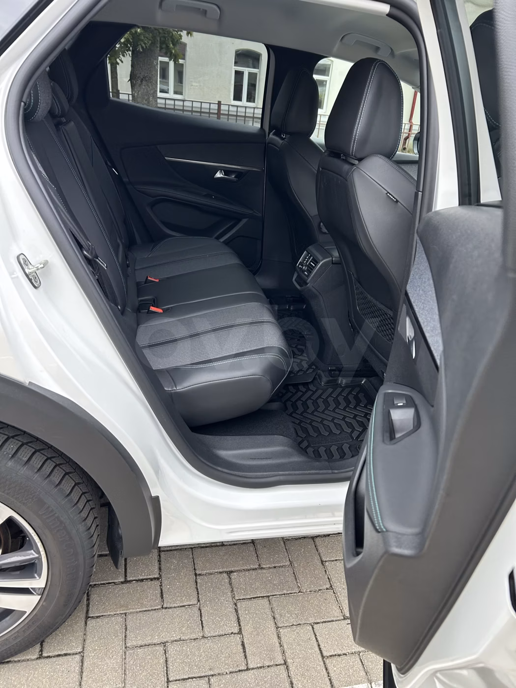 Peugeot 3008 фото 10