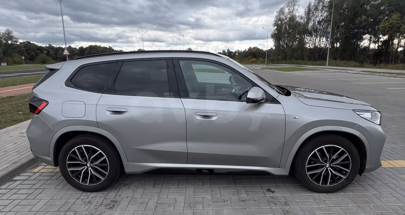 BMW X1 фото 7