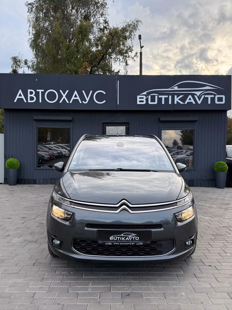 Citroen C4 Grand Picasso фото 2