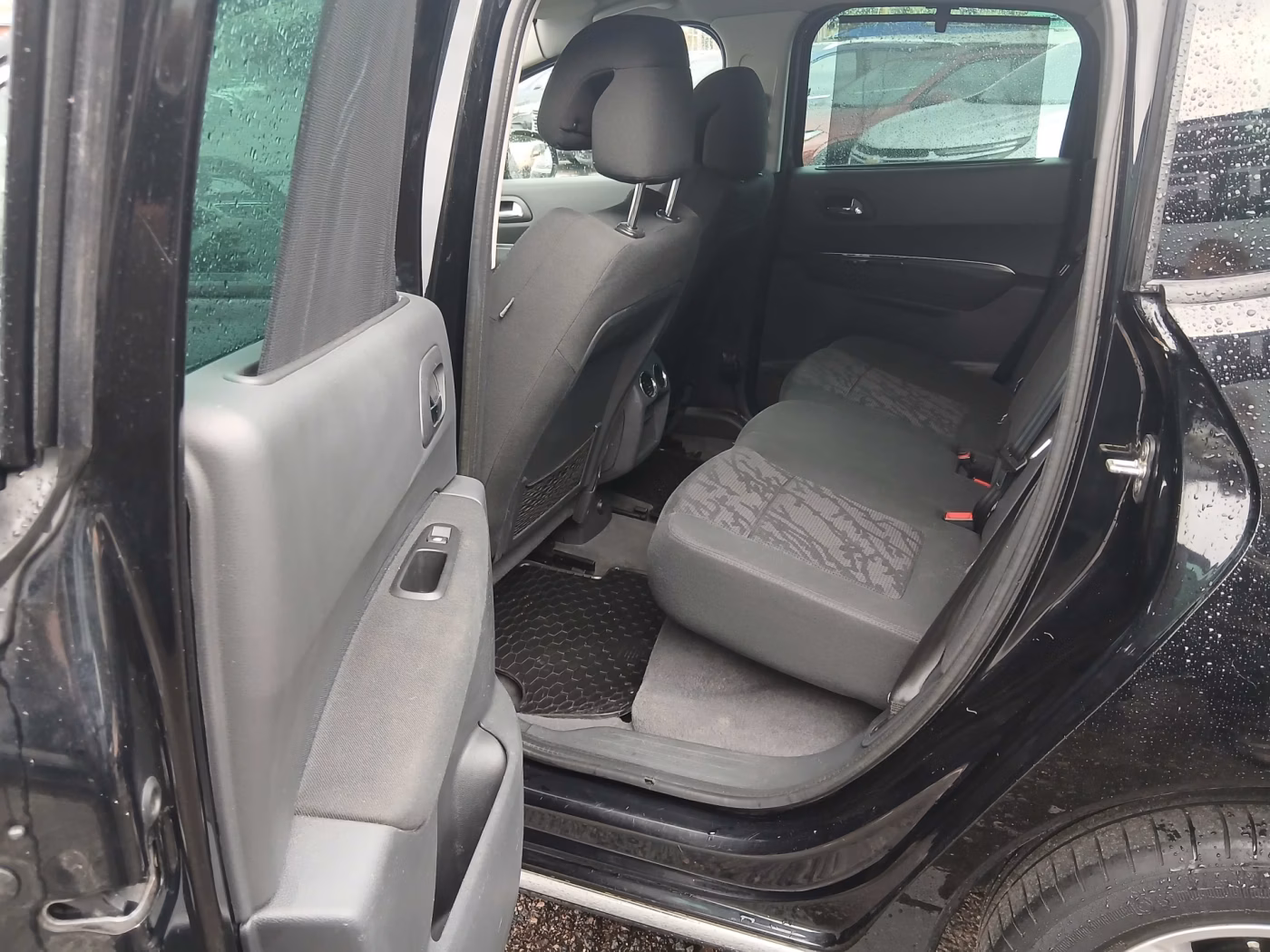 Peugeot 3008 фото 15
