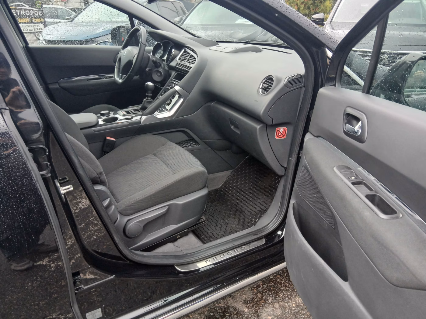 Peugeot 3008 фото 17