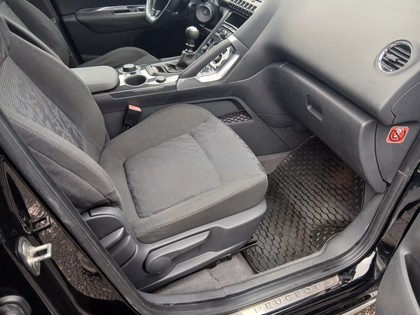 Peugeot 3008 фото 18