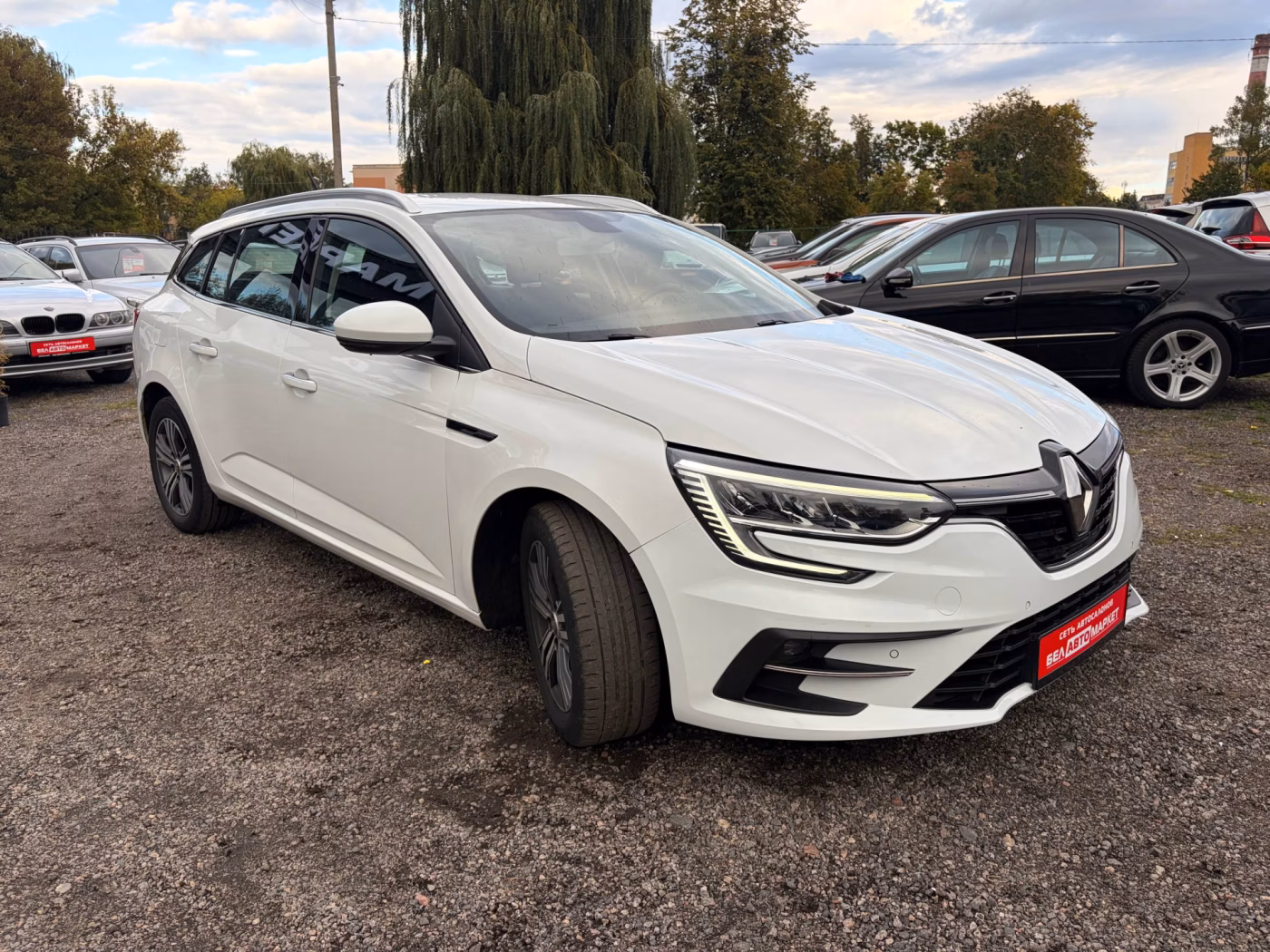 Renault Megane фото 3