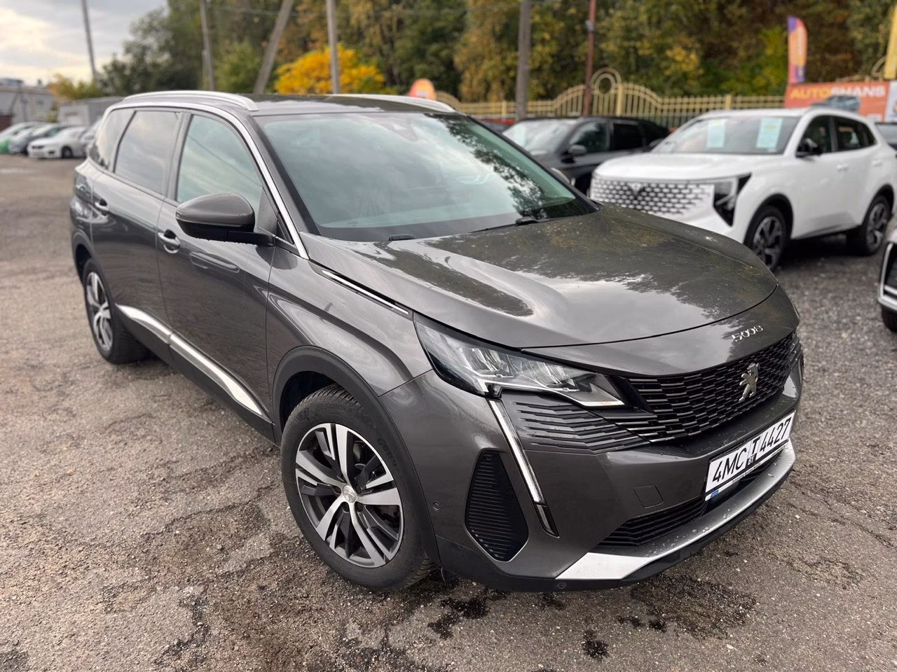 Peugeot 5008 фото 5