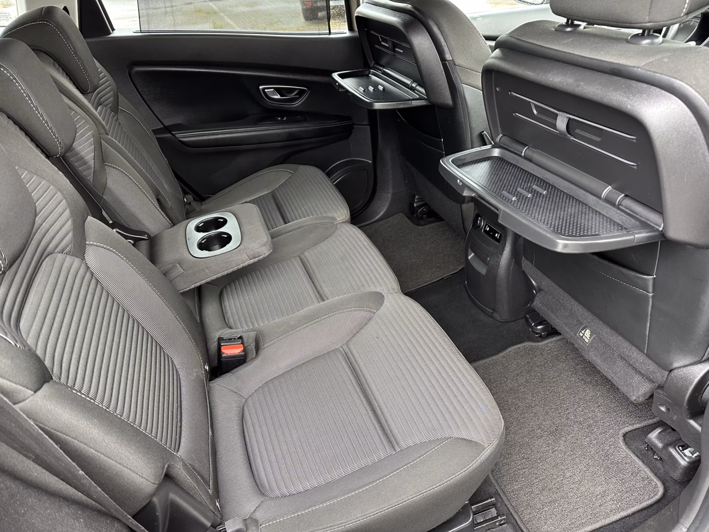 Renault Grand Scenic фото 11