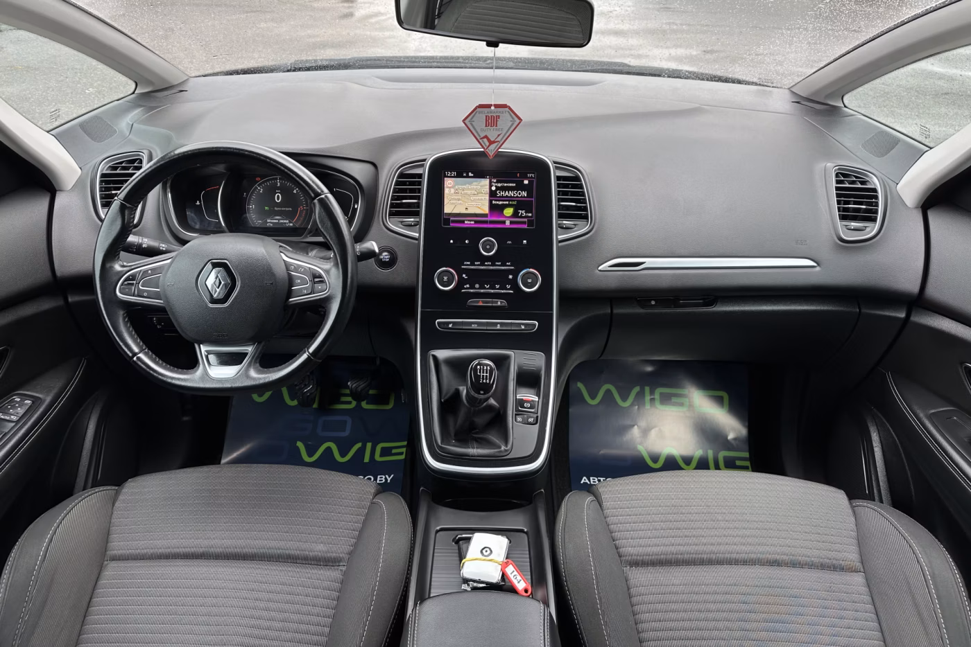 Renault Grand Scenic фото 13