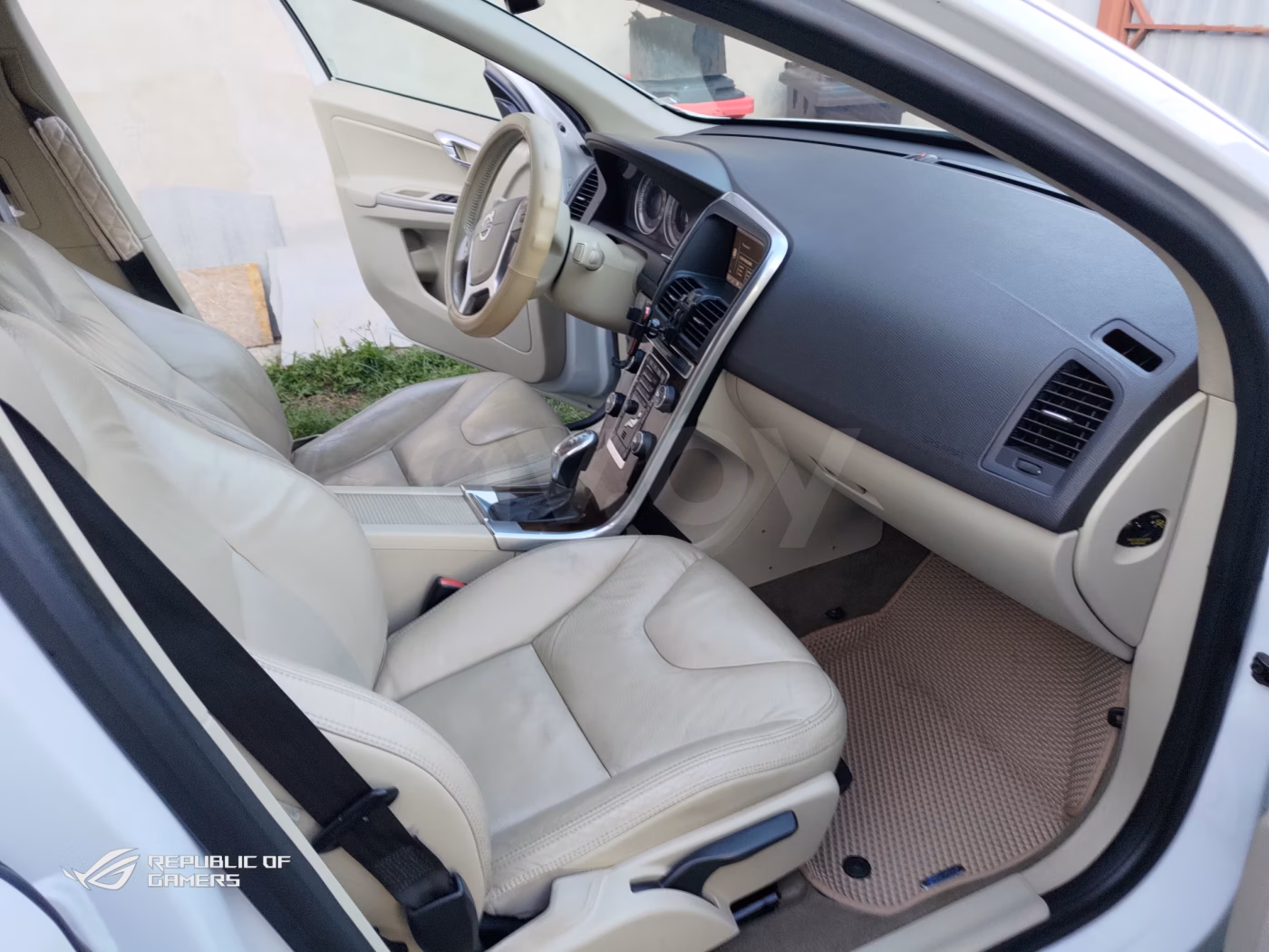 Volvo XC60 фото 10