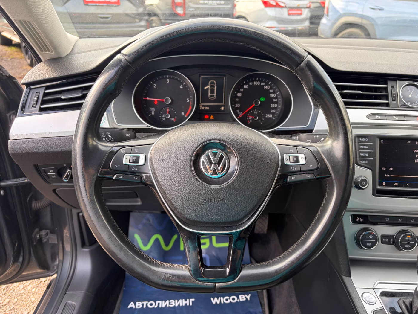 Volkswagen Passat фото 10