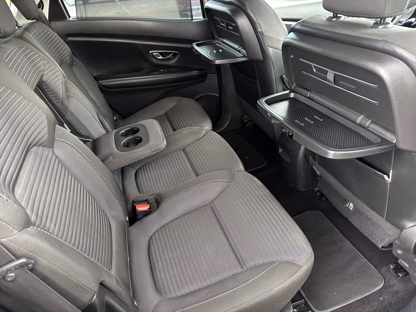 Renault Scenic фото 11