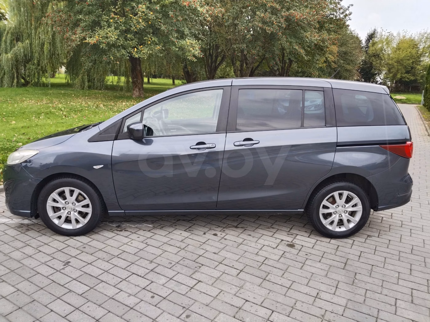 Mazda 5 фото 2