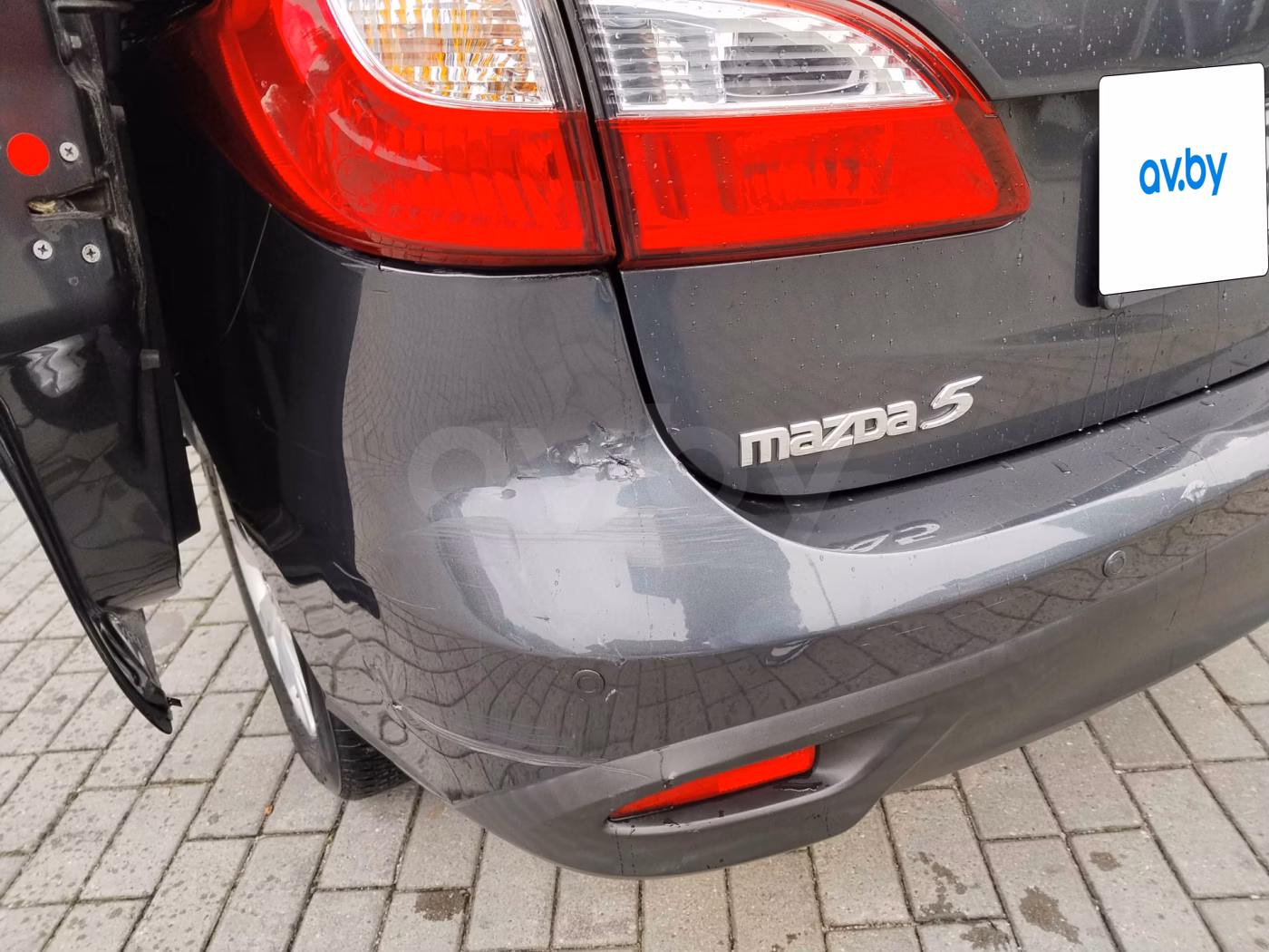 Mazda 5 фото 13