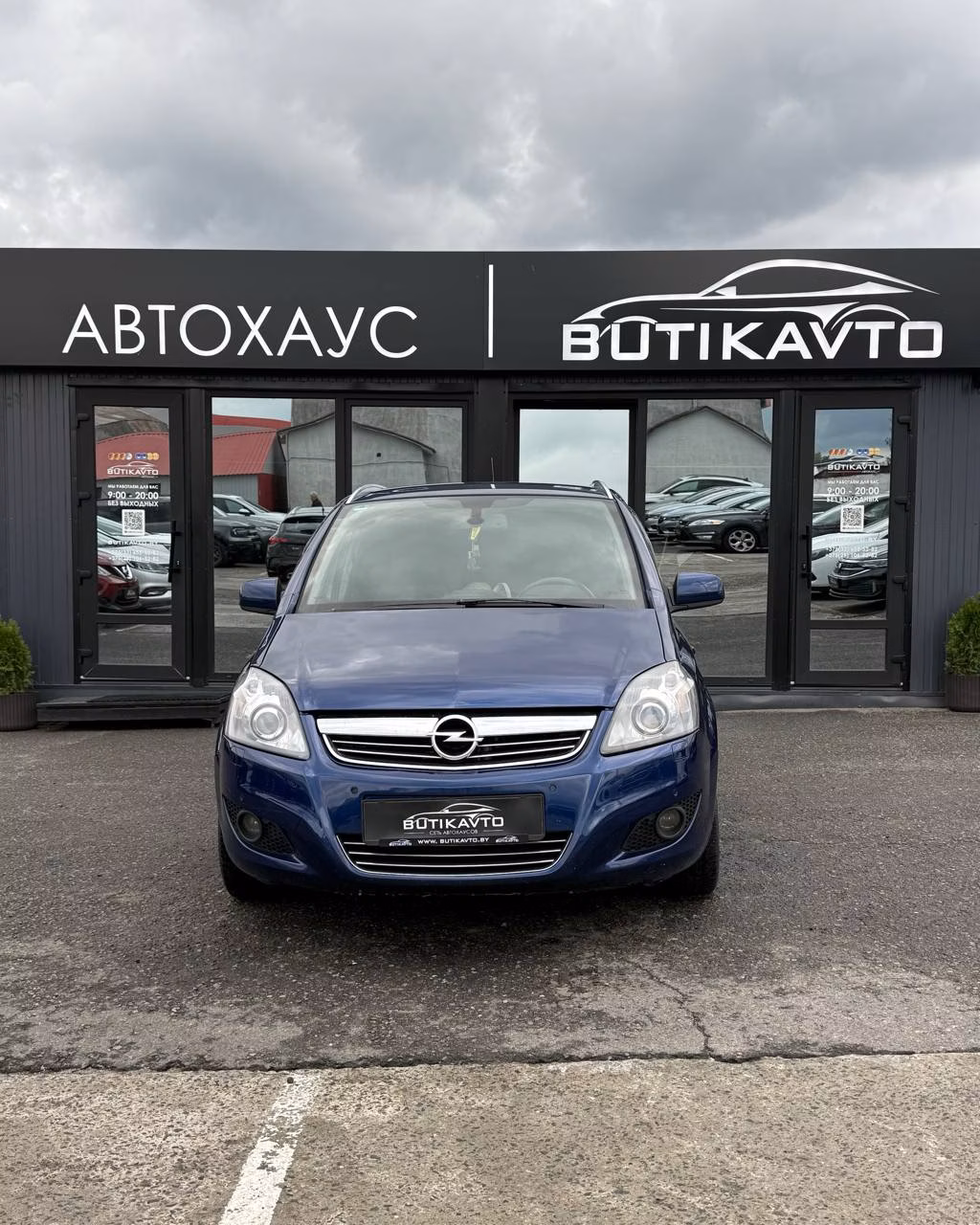 Opel Zafira фото 2