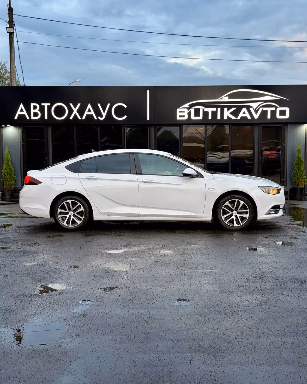 Opel Insignia фото 8