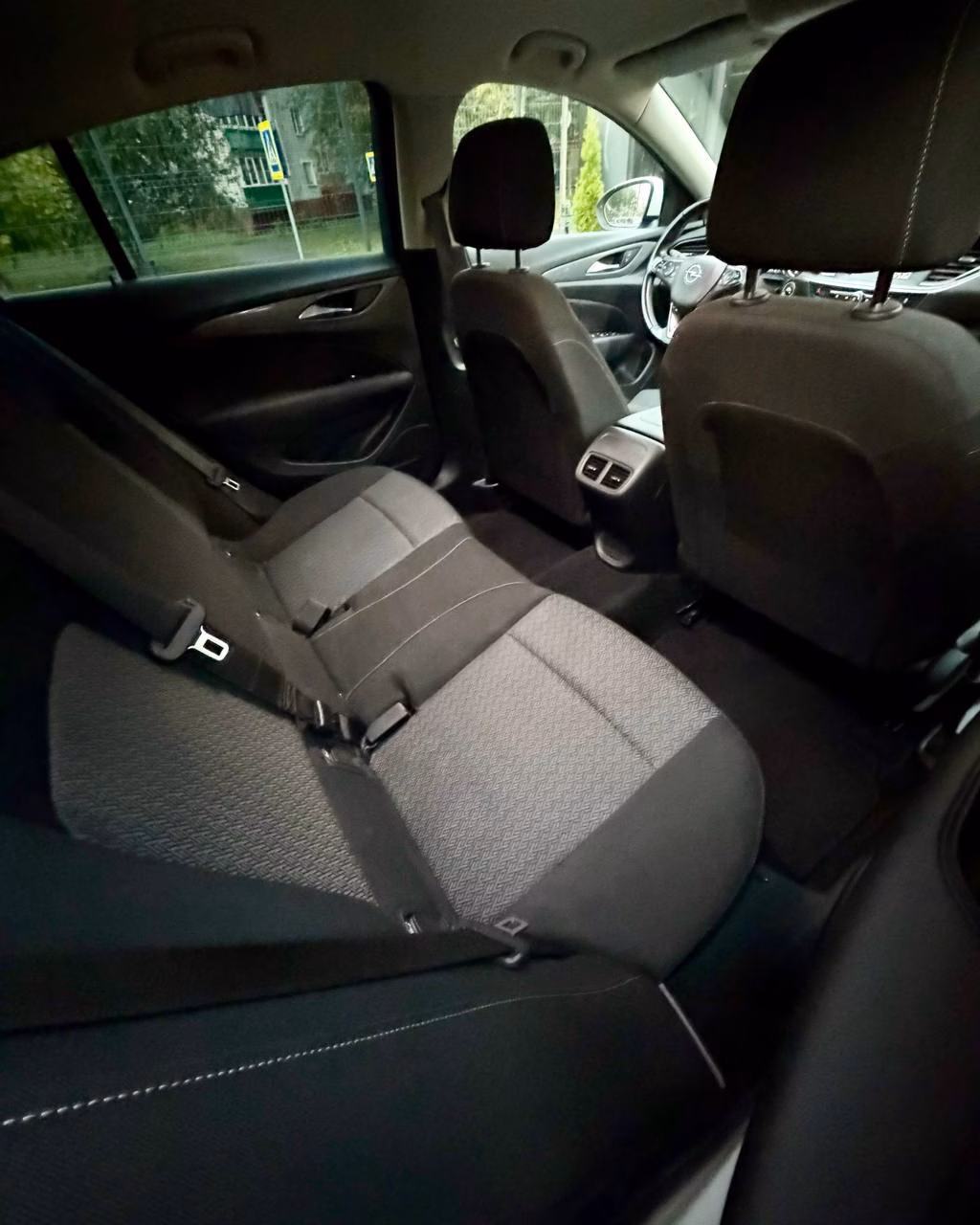 Opel Insignia фото 13