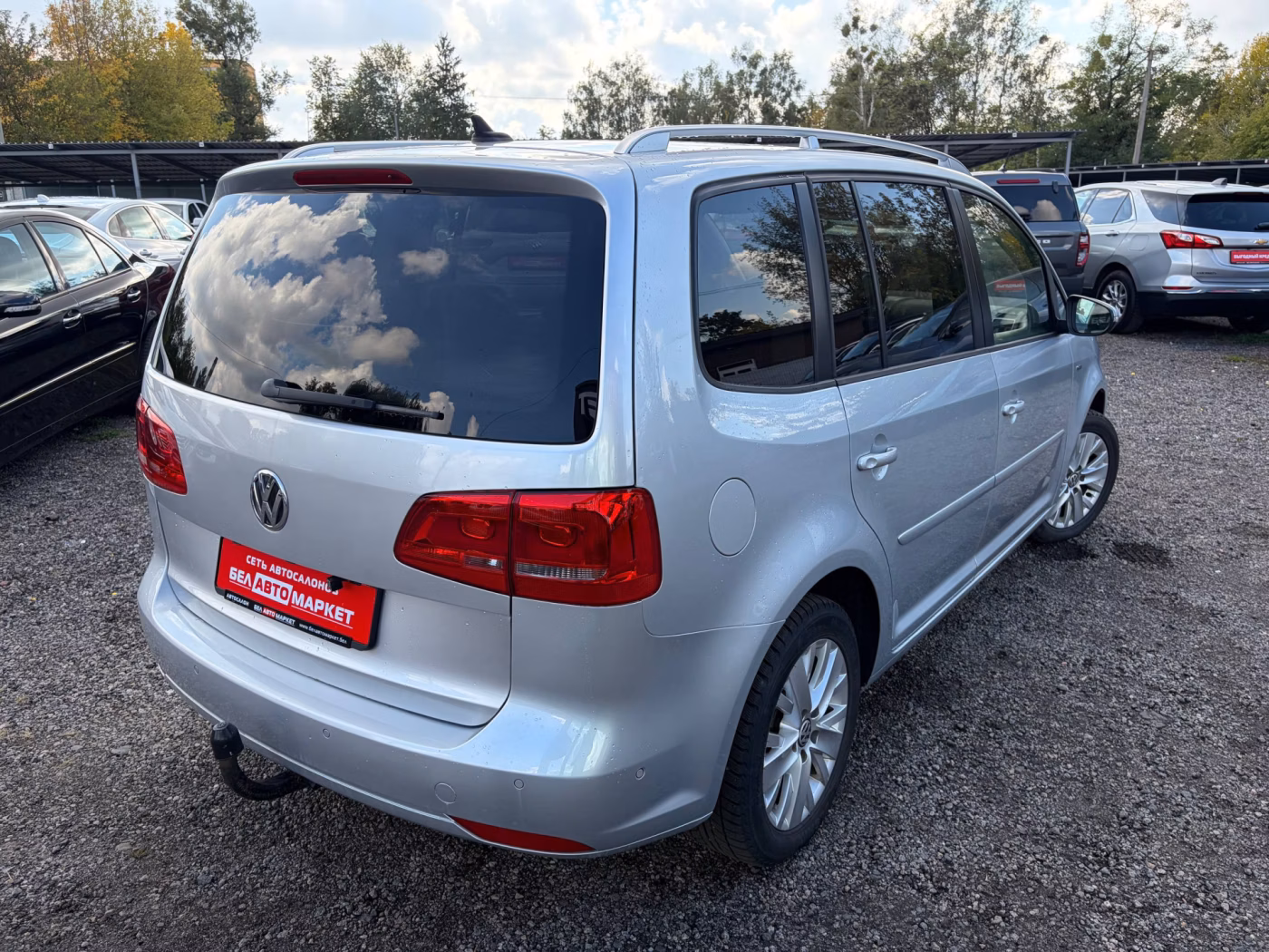 Volkswagen Touran фото 4