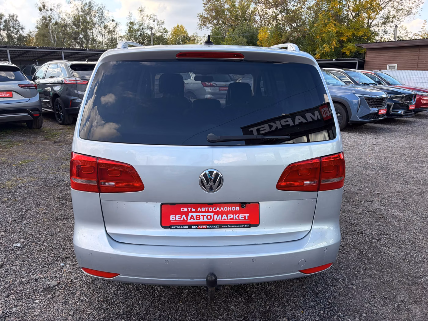 Volkswagen Touran фото 6