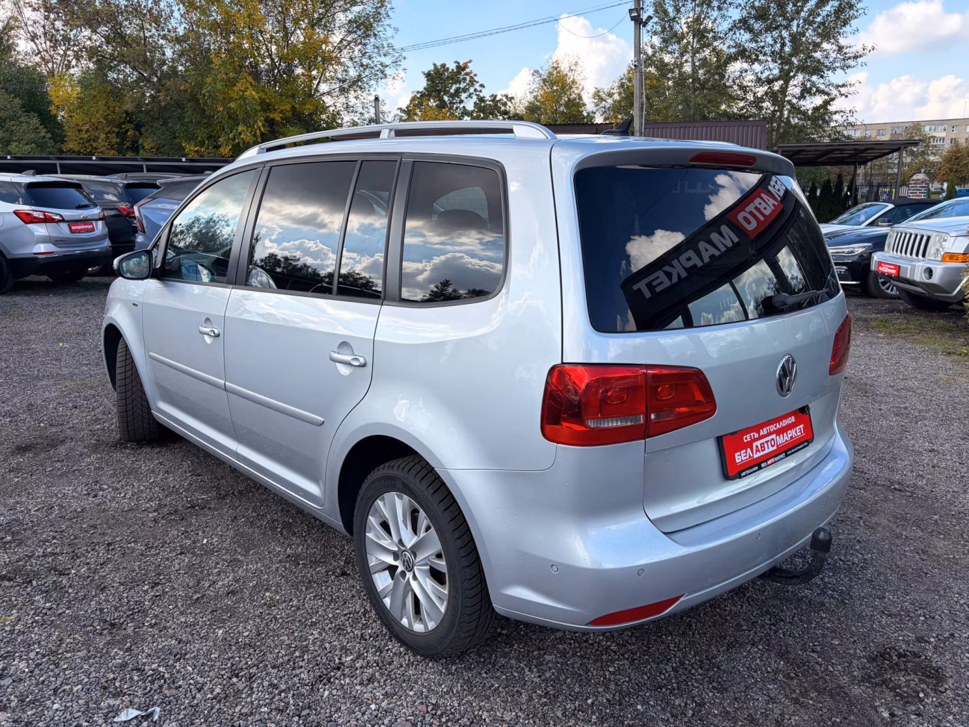 Volkswagen Touran фото 7