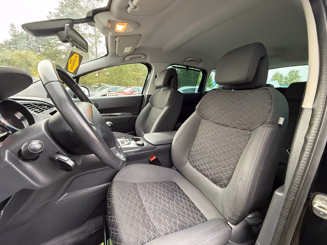 Peugeot 3008 фото 8