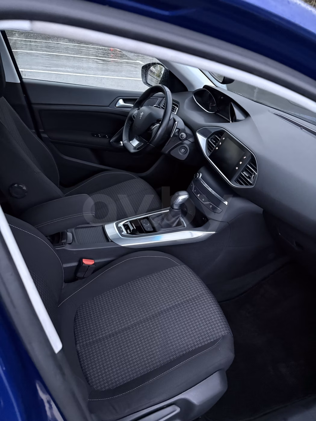 Peugeot 308 фото 10