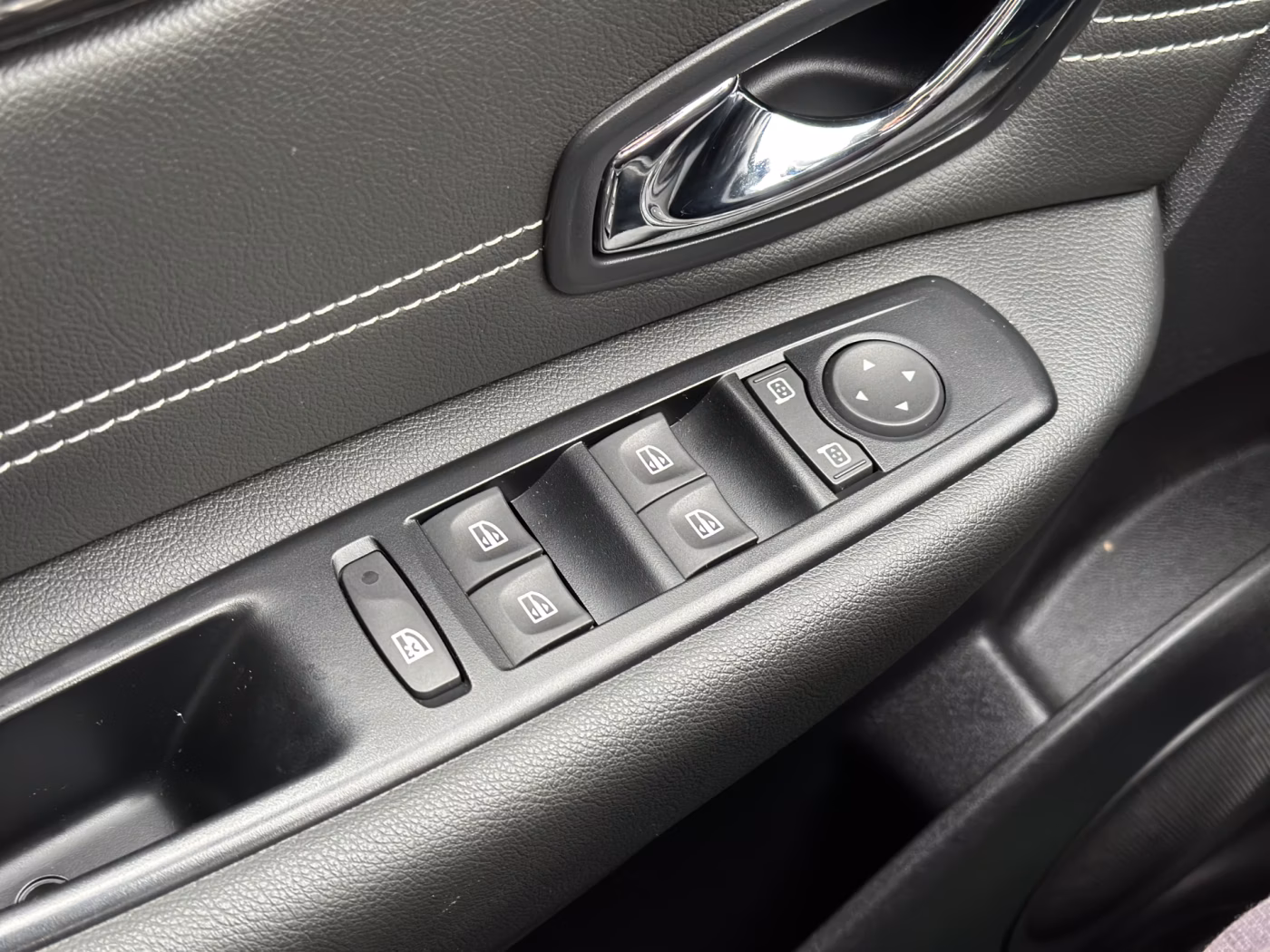 Renault Grand Scenic фото 20