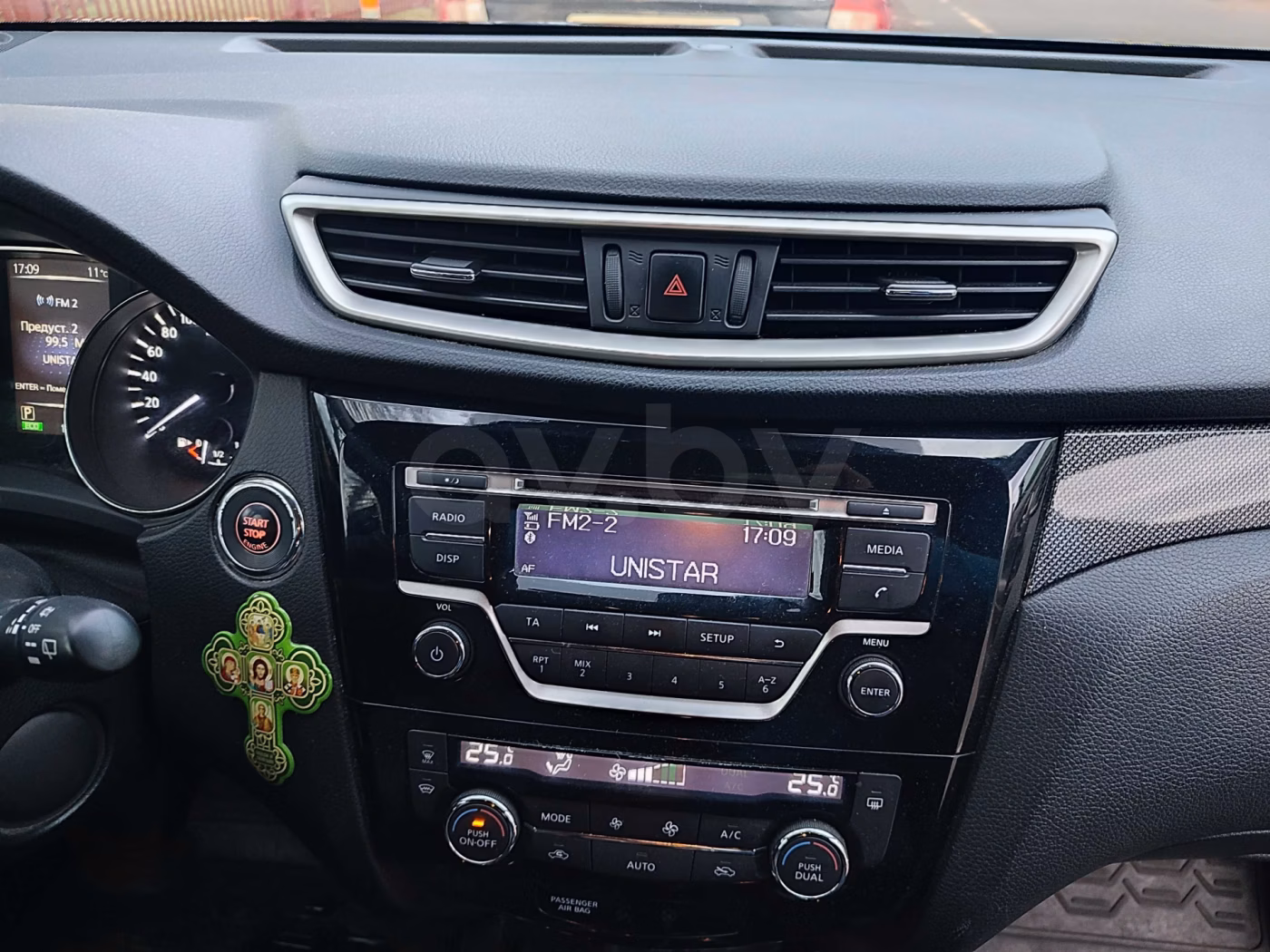 Nissan X-Trail фото 8