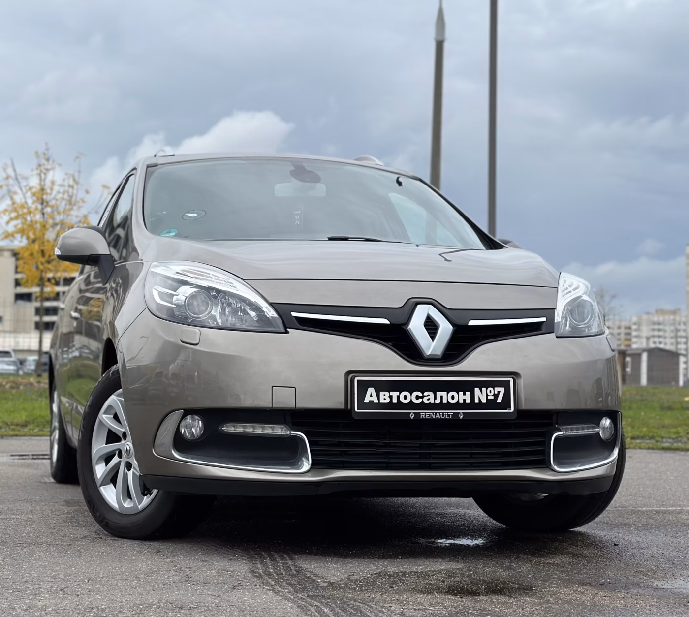 Renault Grand Scenic фото 3