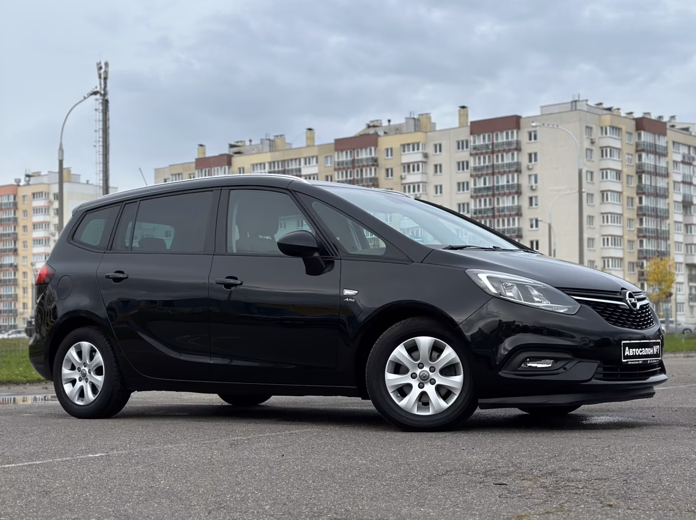 Opel Zafira фото 4