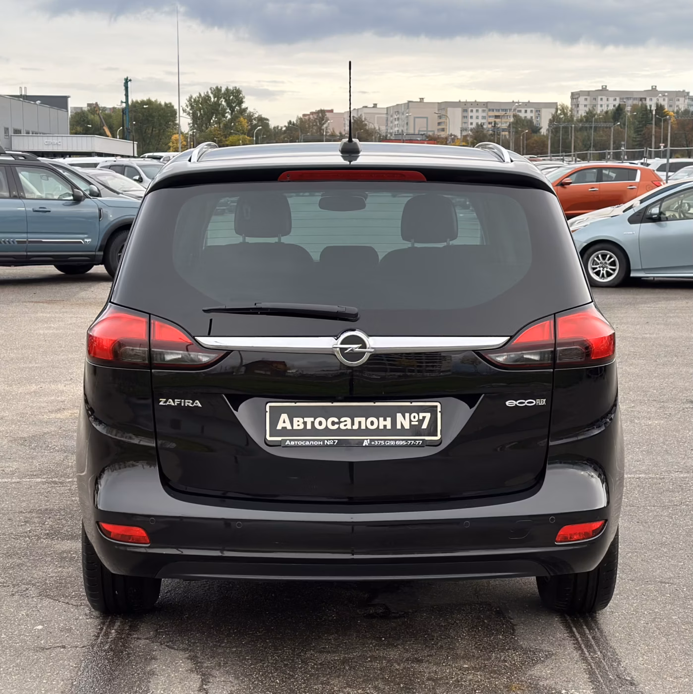 Opel Zafira фото 6